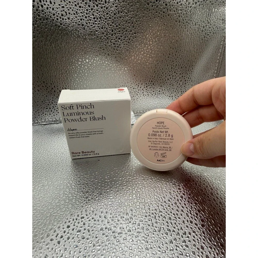 Rare Beauty details brand
